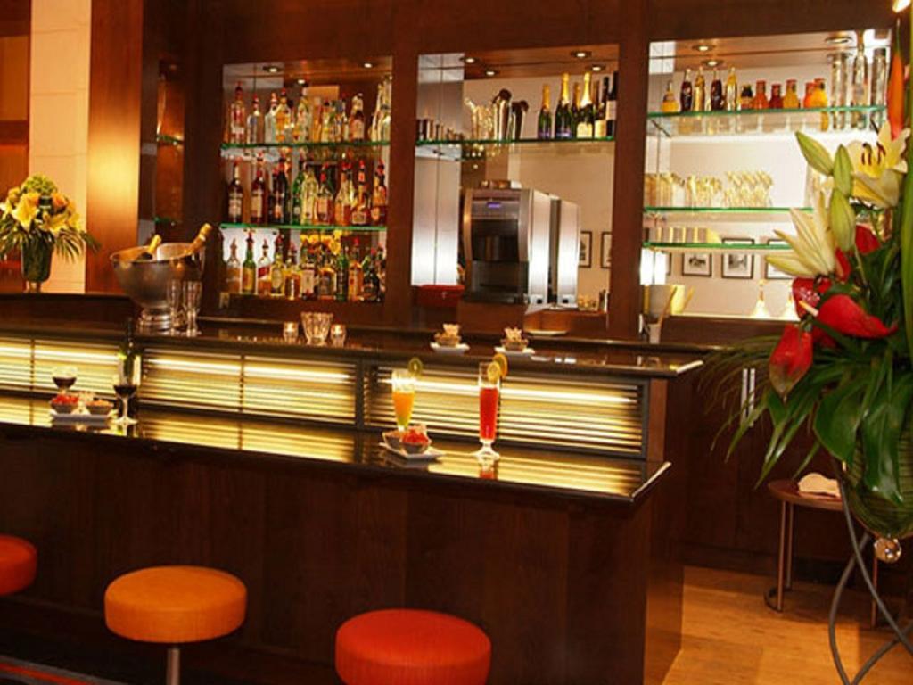 Hotel Ashwa Park Salem Bagian luar foto