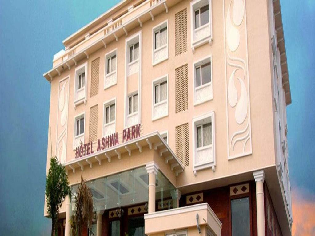 Hotel Ashwa Park Salem Bagian luar foto
