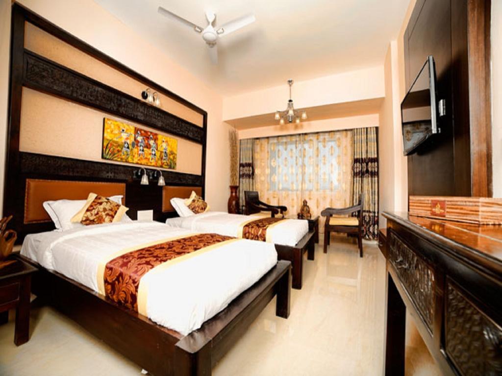 Hotel Ashwa Park Salem Bagian luar foto