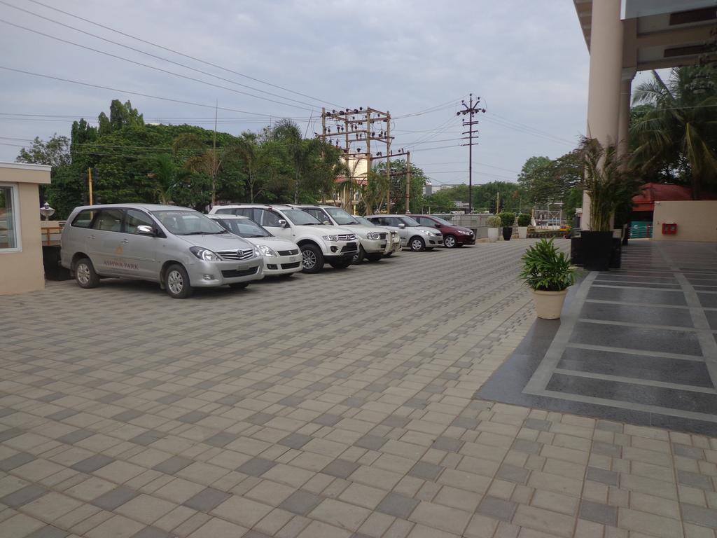 Hotel Ashwa Park Salem Bagian luar foto